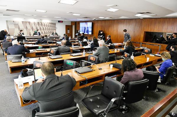 Senadores avaliam semana da CPI da Pandemia como positiva