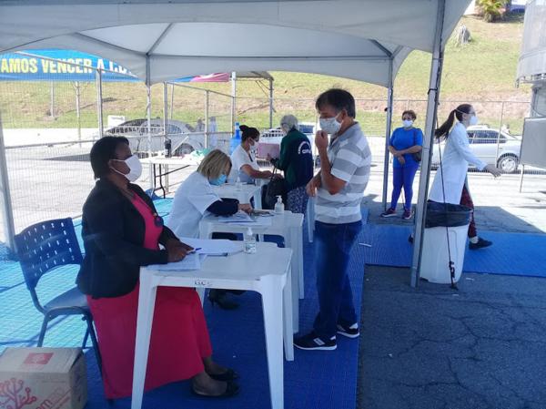 Covid-19: Cotia começa a vacinar a faixa etária 35 anos acima