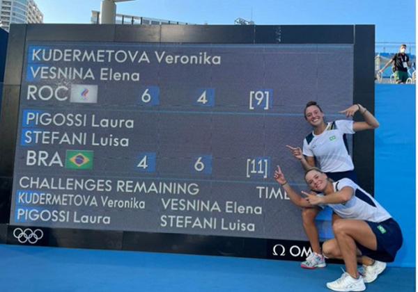 Dupla feminina do tênis conquista medalha inédita na Olímpiada para o Brasil