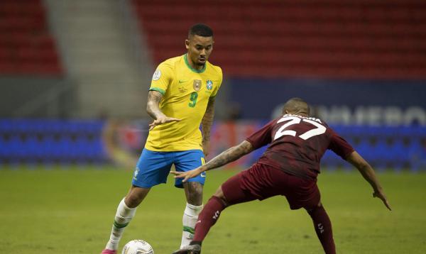 Brasil e Venezuela fazem duelo de opostos