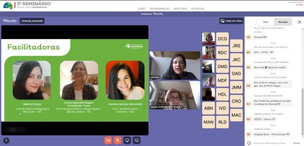 Equipe da Educação de Cotia participa de capacitação que moderniza o ensino de Matemática