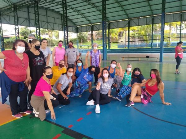 Centenas participaram da programação do “Férias na Esportiva”