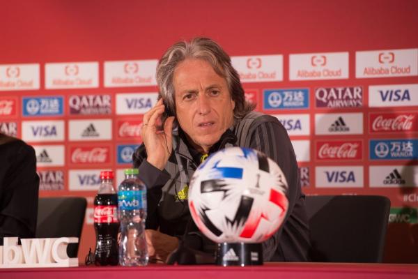 Flamengo com postura ofensiva contra o Liverpool, promete Jorge Jesus