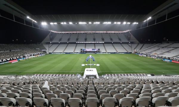 Vitoriosos na estreia, Corinthians e Avai se enfrentam no Brasileirão