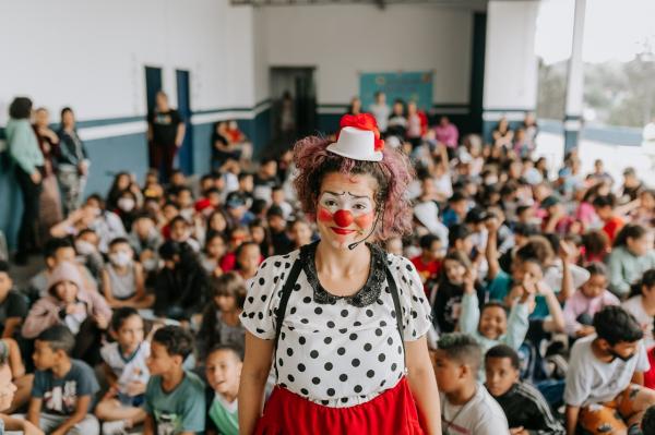 Alunos de escola no Jardim Japão participam do projeto ‘Círculo Arte Social’