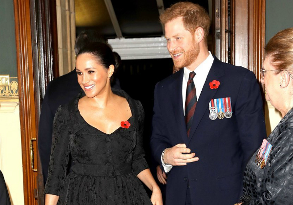 Príncipe Harry e Meghan anunciam afastamento da família real britânica