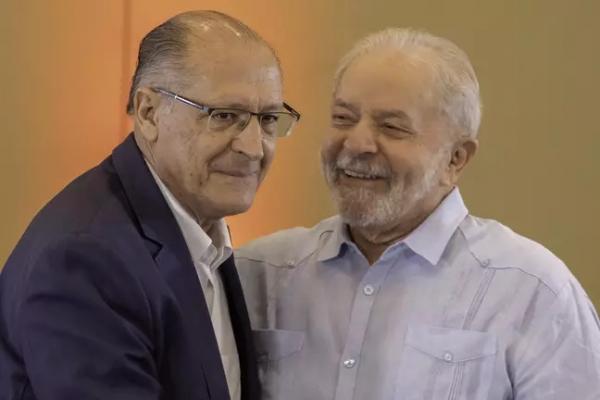 Transição de governo começa hoje, liderada por Alckmin