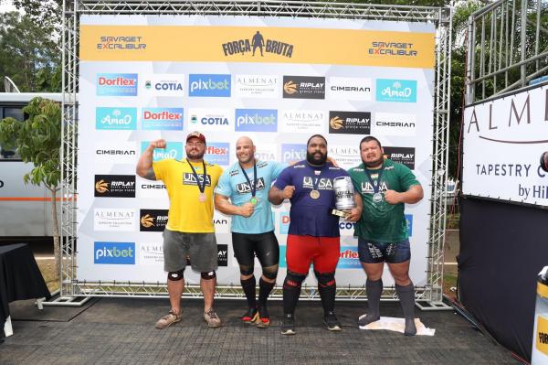 Com o sol a pino, o colombiano El Bufallo é campeão do Força Bruta 2023