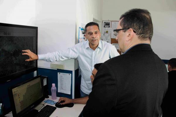 Diretor de Segurança Pública do Pará vem a Cotia conhecer sistema de monitoramento