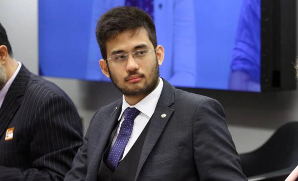 Kim Kataguiri visita a cidade de Osasco