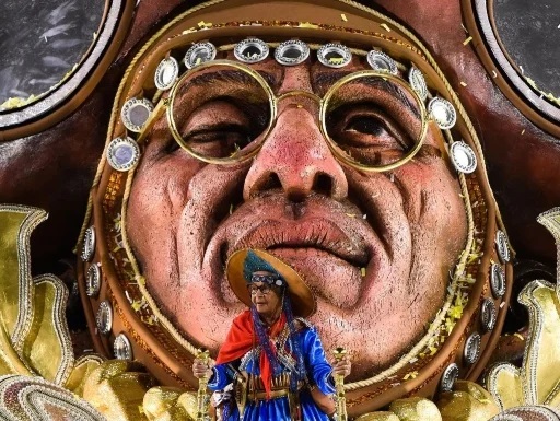 Imperatriz Leopoldinense é a campeã do Grupo Especial no Rio