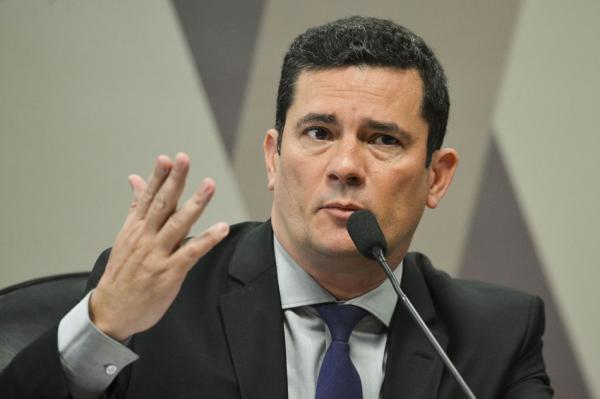 Podemos quer Moro contra Bolsonaro em 2022