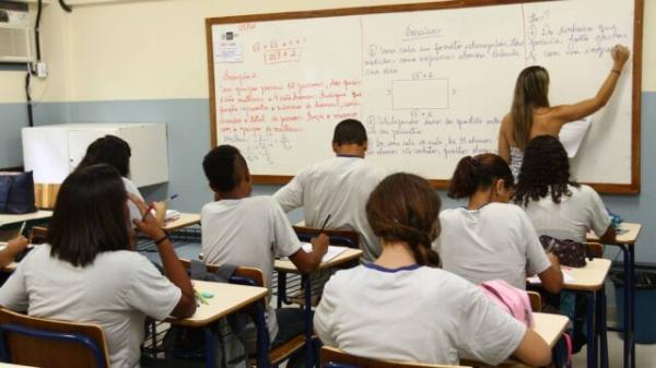 Poupatempo realiza inscrição de novos alunos interessados em ingressar na rede estadual