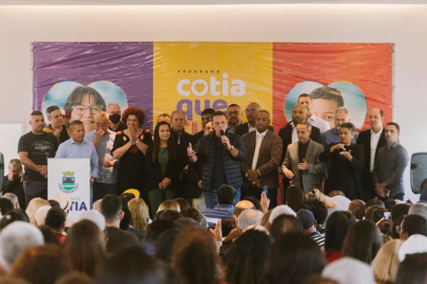 Por meio do ‘Cotia que Cuida’, Prefeitura realiza mais uma edição do ‘Novo Olhar’ e ‘Além do Som’
