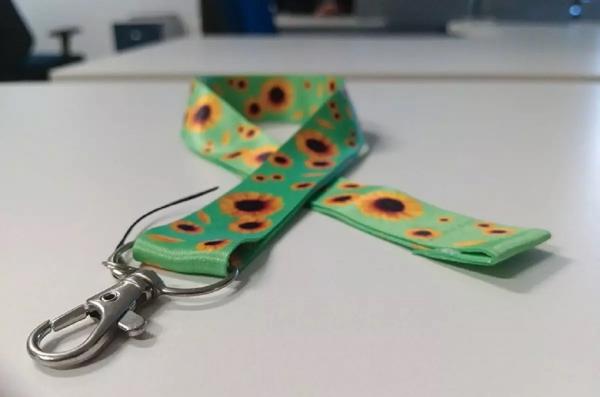 Prefeitura regulamenta a emissão do cordão de girassóis para identificação de deficiências ocultas