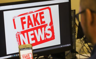 Governo desmente fake news sobre banheiros unissex