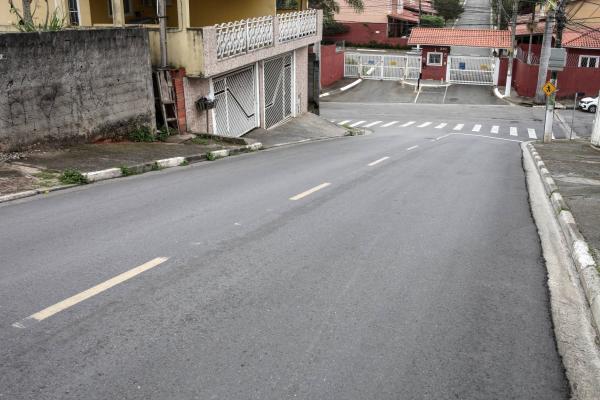 O programa Asfalto Novo está revitalizando 100% das vias do Jardim Petrópolis
