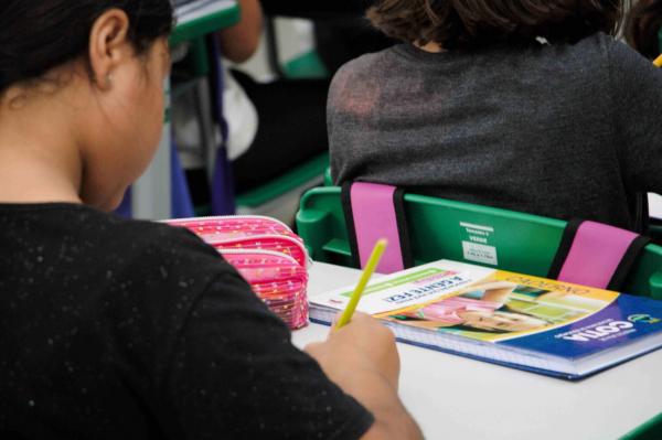 Cotia retoma as aulas em 80% das escolas municipais