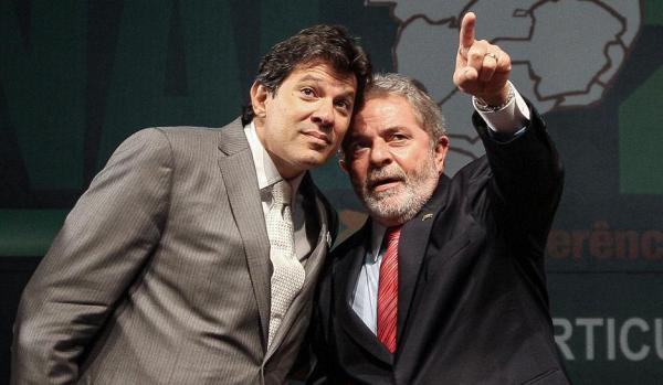 Lula pressiona Haddad a ser candidato a prefeito de São Paulo