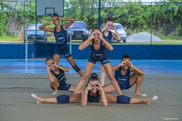 Ginastas de Cotia se preparam para competição internacional que acontece no México