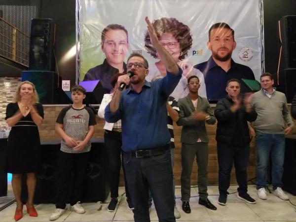 Silvio Cabral oficializa pré-candidatura a vereador de Cotia