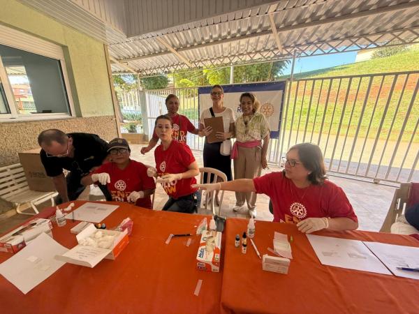Ação de tipagem sanguínea garante cidadania a assistidos do Pequeno Cotolengo