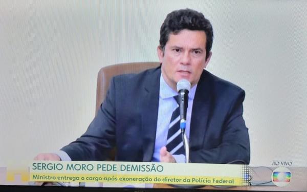 Moro diz que Bolsonaro queria mexer na PF para ter acesso a relatórios de inteligência