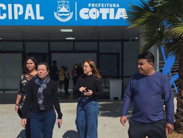 Cotia recebe visita da secretária estadual de Cultura e Economia Criativa