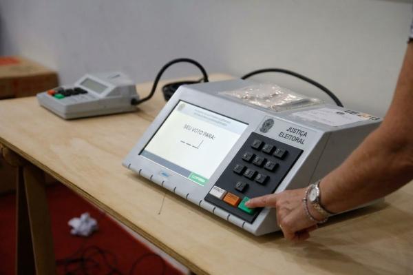 Eleições 2026: eleitores de quatro escolas tiveram seções transferidas