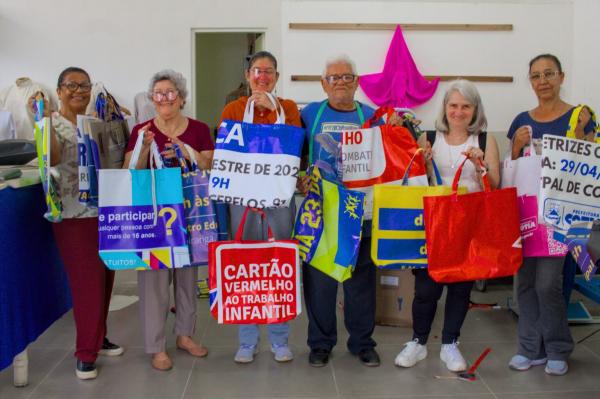 Sustentabilidade e empreendedorismo: oficina de costura transforma lonas publicitárias em sacolas