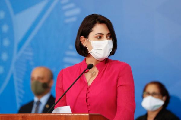 Avó de Michelle Bolsonaro morre vítima da Covid-19