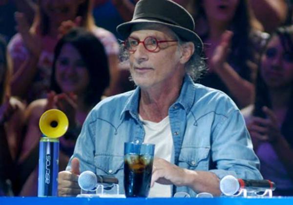 Produtor musical Arnaldo Saccomani morre aos 71 anos
