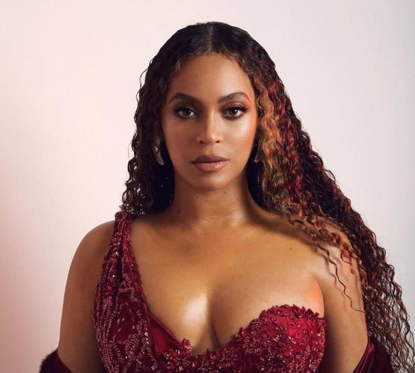 Cantora Beyoncé faz doação de R$ 5,3 milhões para pequenos empresários negros nos Estados Unidos
