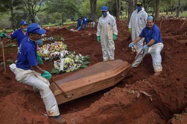 País entra em tendência de queda nas mortes por coronavírus