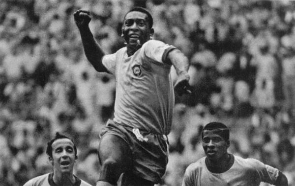 Pelé completa 80 anos nesta sexta-feira (23)
