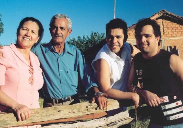 Francisco Camargo, pai de Zezé di Camargo e Luciano, morre aos 83 anos