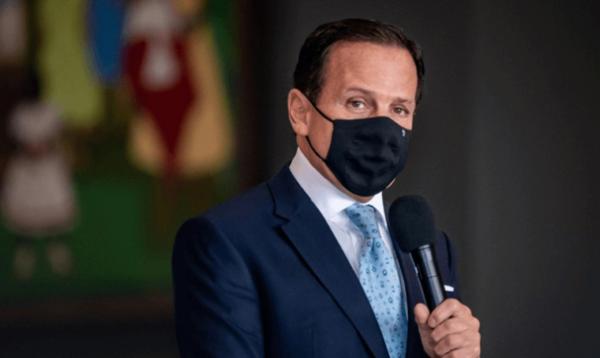 Governo de SP anuncia toque de recolher das 23h às 5h em todo o estado